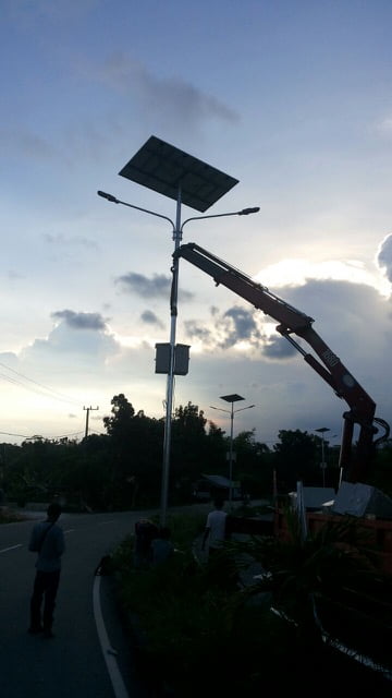 Lampu PJUTS 60W Double Arm - Bontang Kalimantan